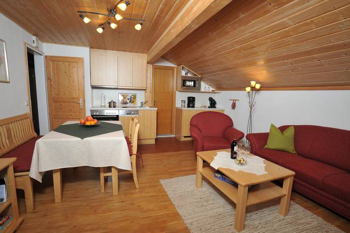 Ferienwohnung für 2 Personen, mit Balkon/Terrasse und Balkon im Chiemgau - 2