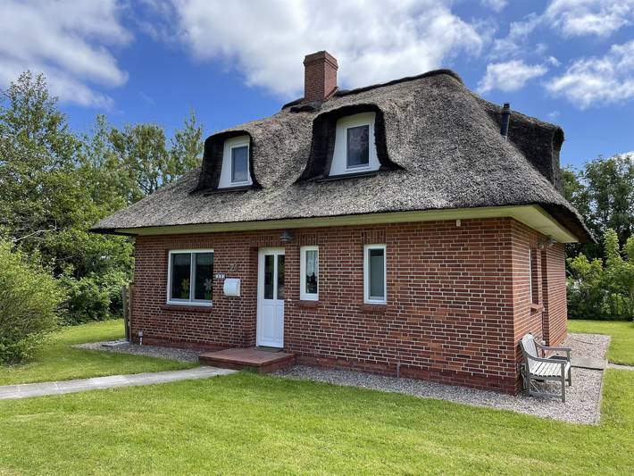 Ferienhaus mit Meerblick für 6 Personen, mit Ausblick und Garten, kinderfreundlich in Nordfriesland - 2