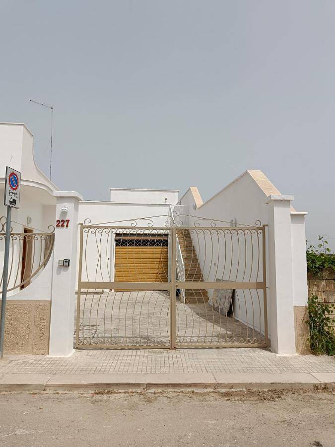 Location de vacances pour 5 personnes, avec jardin, animaux acceptés à Mesagne - 3