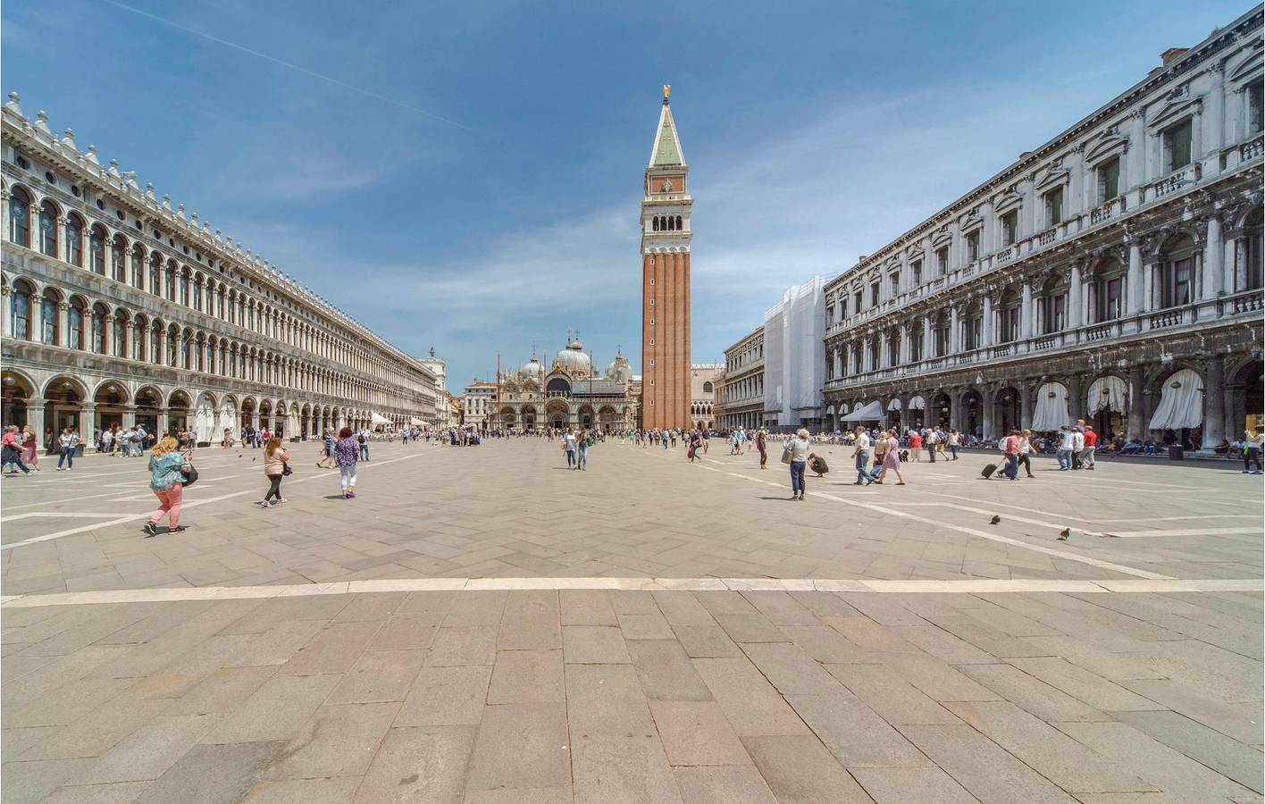 Ganze Ferienwohnung, Venedig Wohnung: AC, Geschirrspüler, Internet, Nähe Zaza Club & Stadtzentrum in Venedig, Venedig Provinz