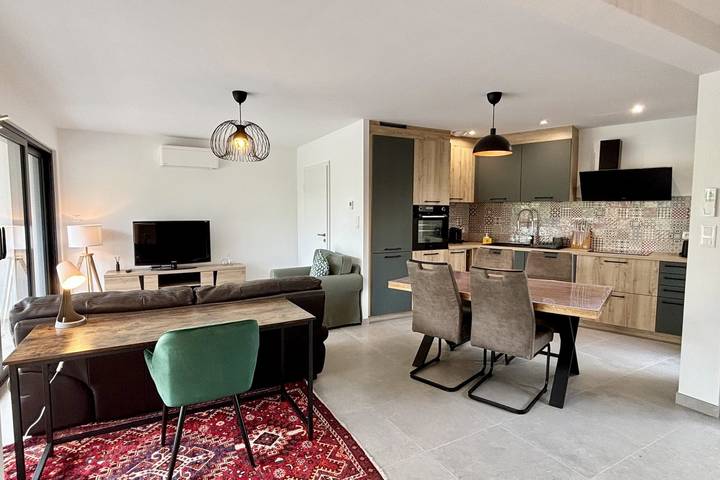 Appartement de vacances pour 3 personnes, avec terrasse, animaux acceptés - 1