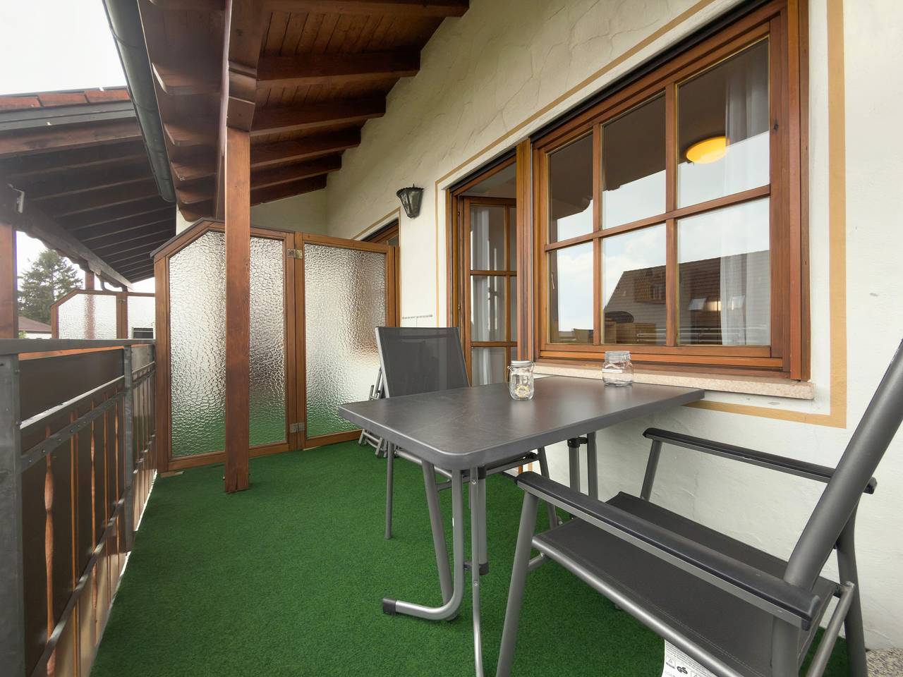 Ganze Wohnung, Ferienwohnung 'Hagnau' mit Seeblick, Gemeinschaftsgarten und Wi-Fi in Hagnau am Bodensee, Region Bodensee-Oberschwaben