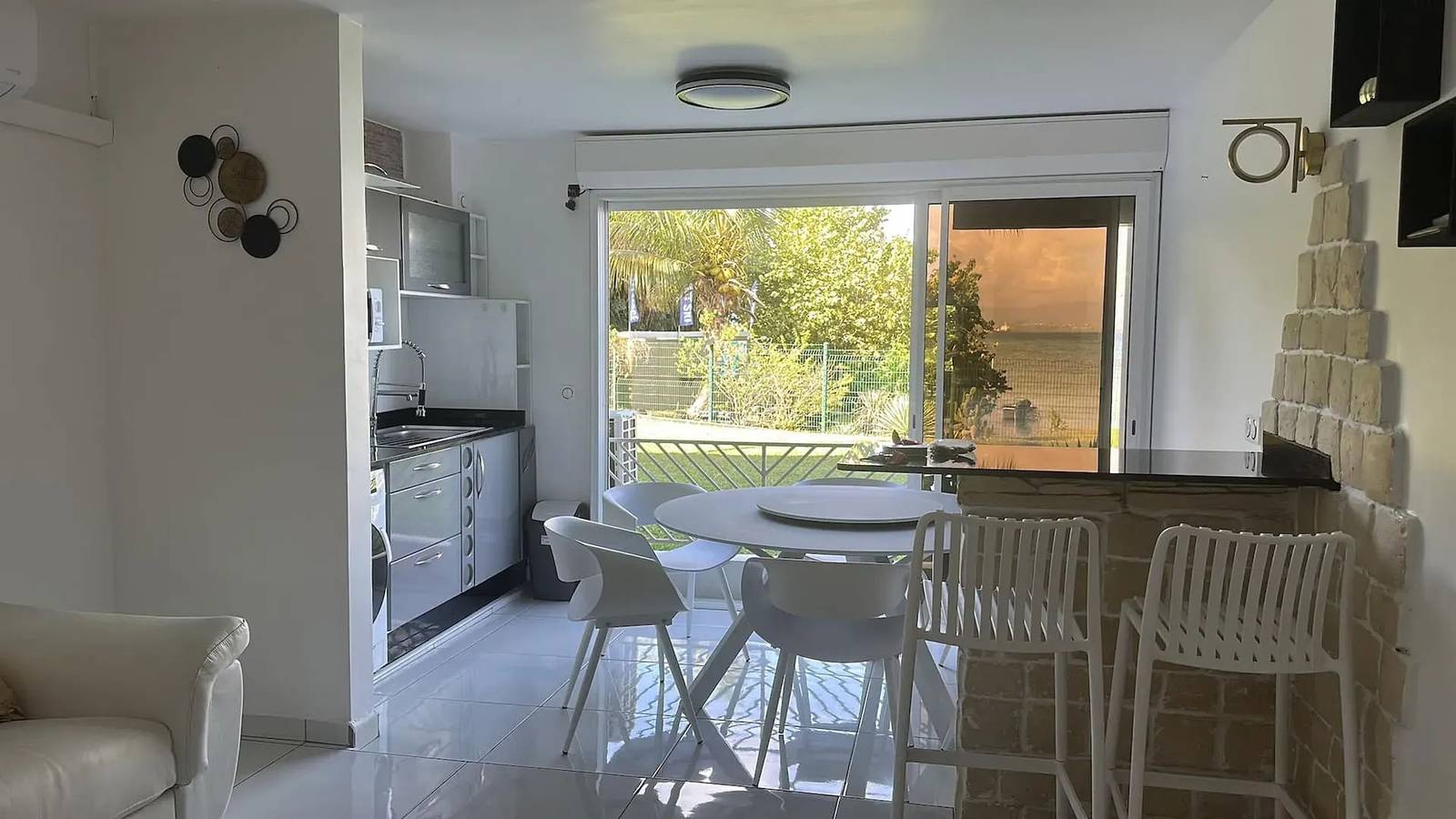 Estudio entero, Acogedor Estudio con Vista al Mar en Le Gosier, 32 m² in Le Gosier, Guadalupe