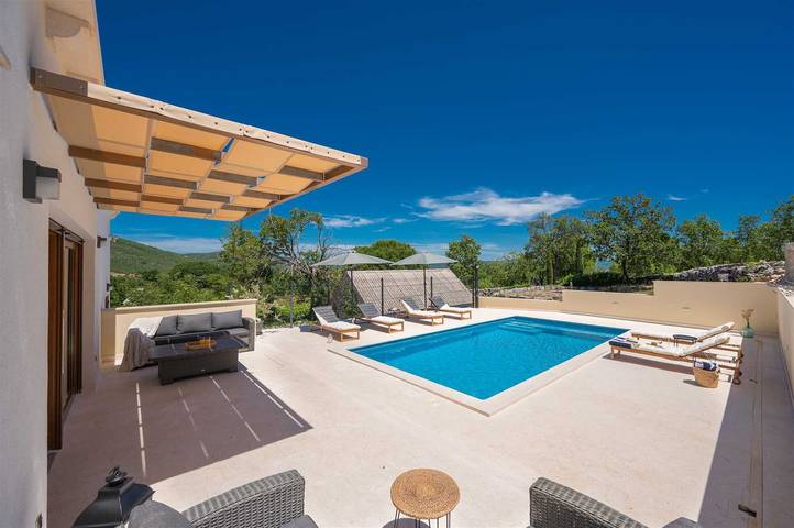 Neu! Einzigartige Villa Pietra mit beheiztem Pool in Kreševo, Dalmatinisches Zagora
