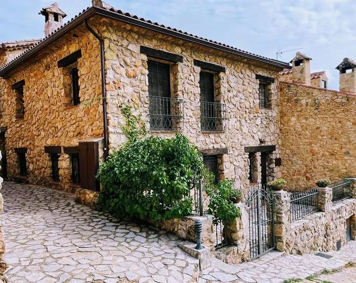 Holiday home for 6 people, with garden and view - 1