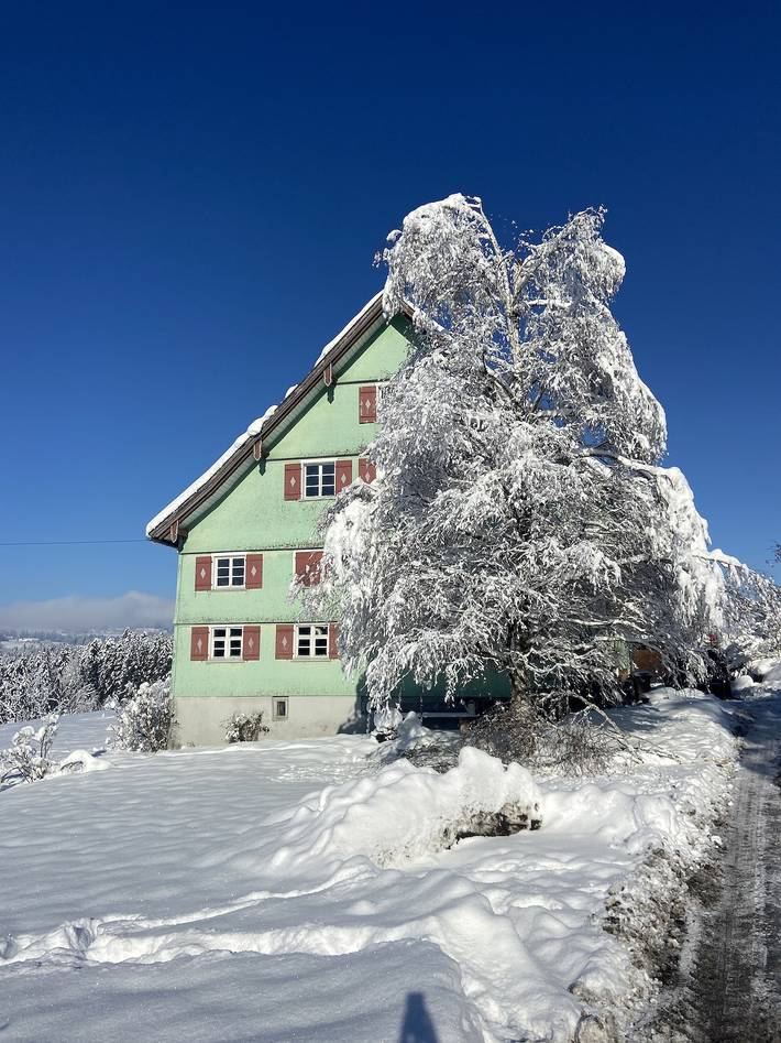Landhaus 'Allgäu-Cottage' mit Bergblick, privater Terrasse und WLAN in Weiler-Simmerberg, Bayerisch Schwaben