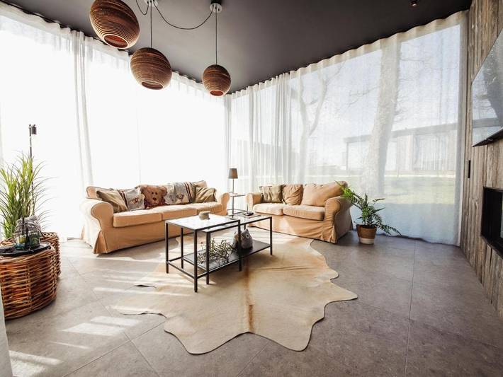 Location de vacances pour 7 personnes, avec jardin et terrasse dans Heure