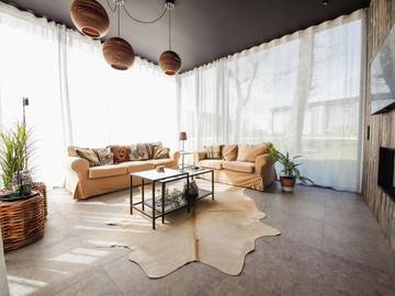 Gîte pour 7 personnes, avec jardin et terrasse dans Heure