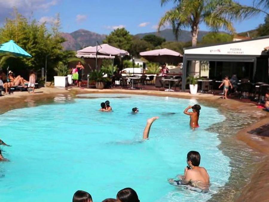 Camping maeva Escapades Le Colomba - Mobilhome 4 personas - Key West Sea View 3 Habitaciones 4 Personas Aire Acondicionado + Tv + Jacuzzi 2sdb in Olmeto, Distrito de Sartène