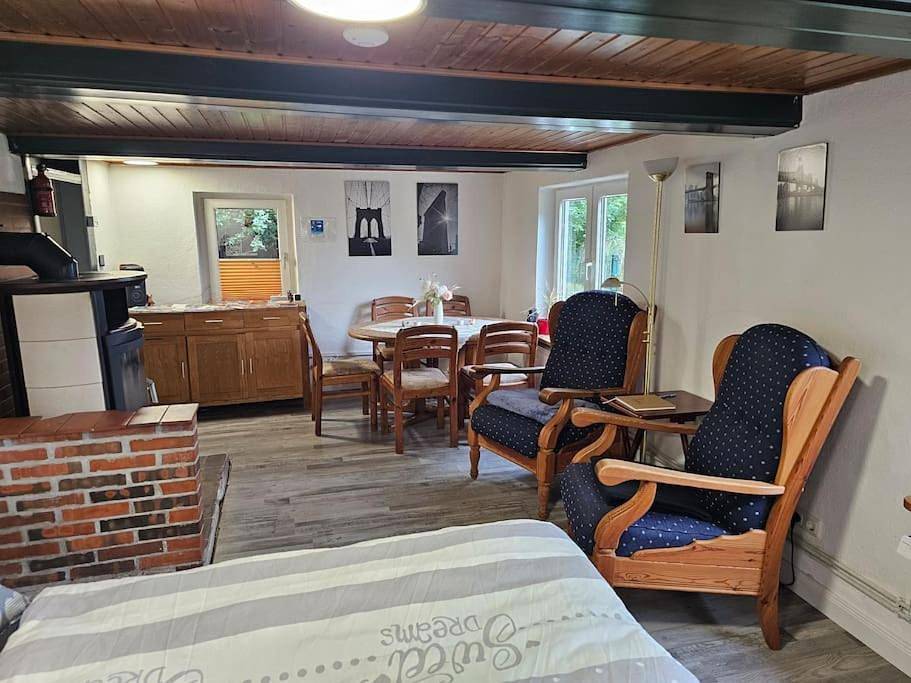 Haus Wallapampa im Grünen entspannen in Landscheide, Kreis Steinburg