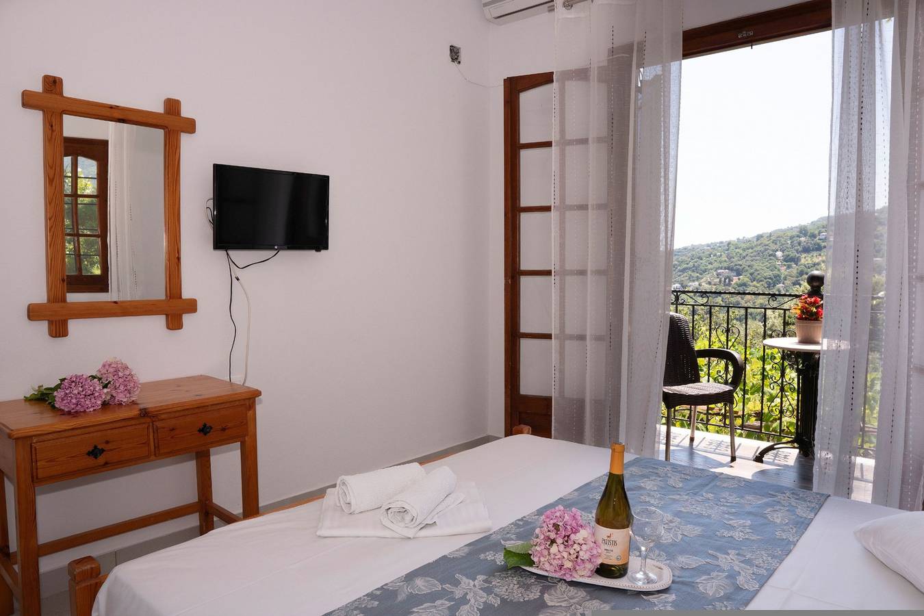 Gehele studio, Studio voor 2 personen met terras in Mouresi, Magnisia