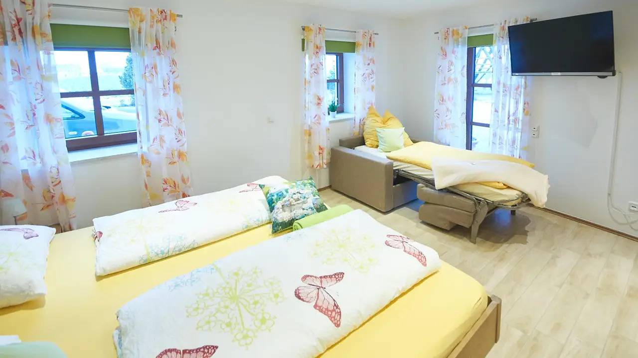 Ganze Ferienwohnung, Ferienwohnung für 3 Personen (37 m²) in Altötting in Altötting, Landkreis Altötting