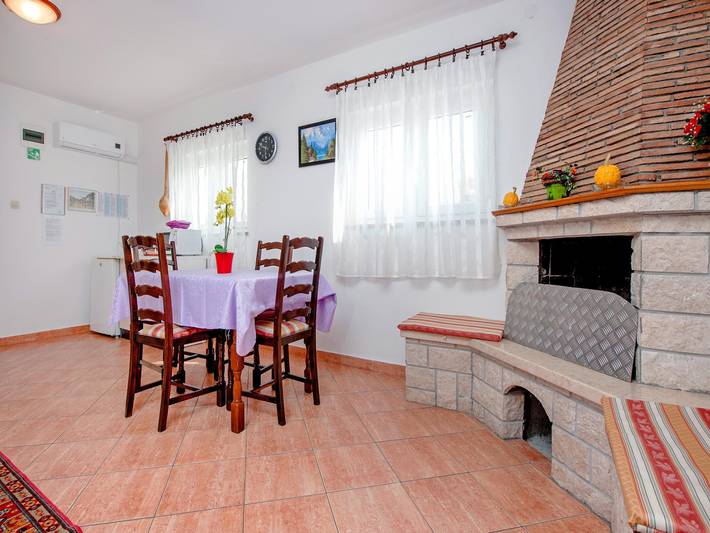 Ferienhaus für 3 Personen, mit Balkon und Garten in Rovinj - 3