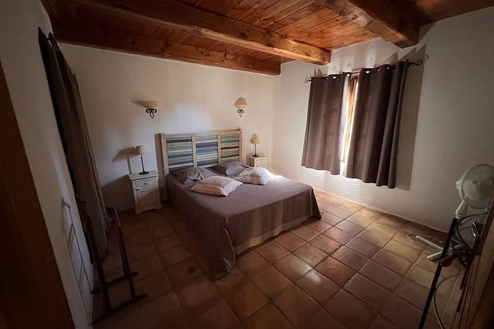 Location de vacances pour 5 personnes, avec terrasse et jardin à Saint-André-d'Olérargues - 3