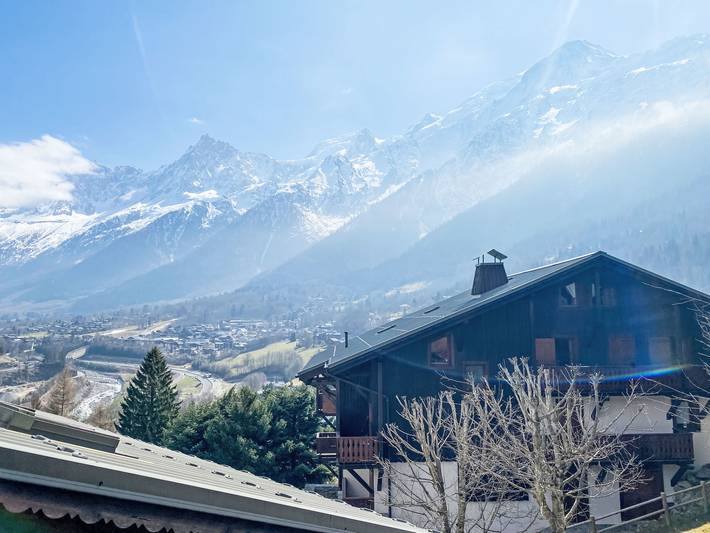 Location de vacances pour 4 personnes, avec jardin et balcon à Les Houches