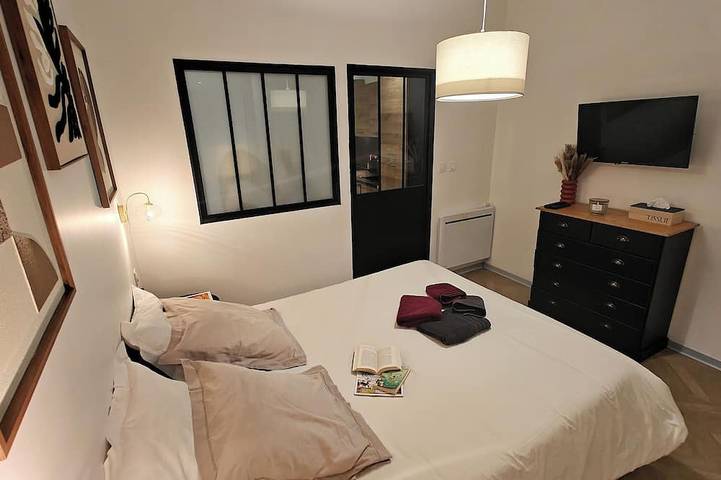 Gîte pour 2 personnes, avec jacuzzi à Moulins - 2