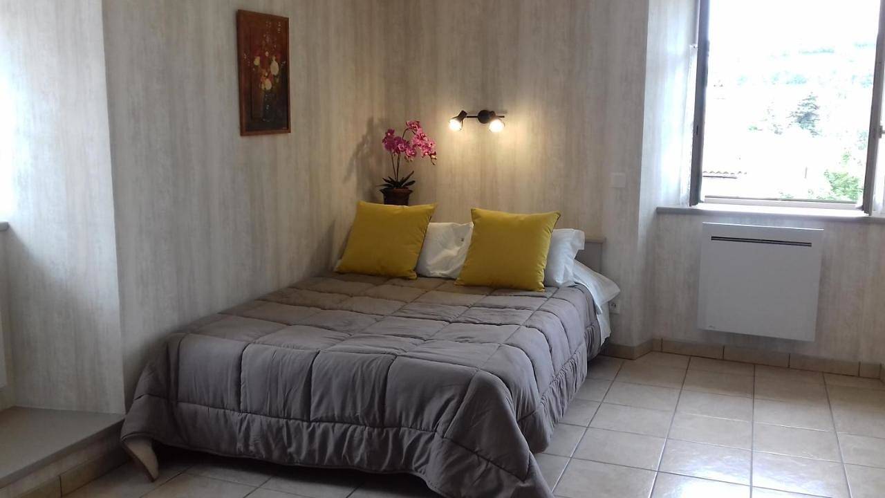 Appartement entier, Le Petit St Jacques in Aiguilhe, Haute-Loire