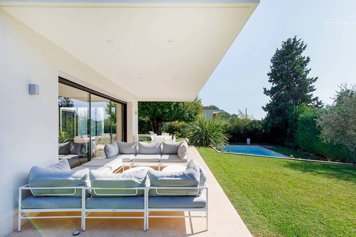 Apartamento vacacional entero, Splendid contemporary villa for your dream holiday in Mougins in Mougins, Costa mediterránea (Francia)