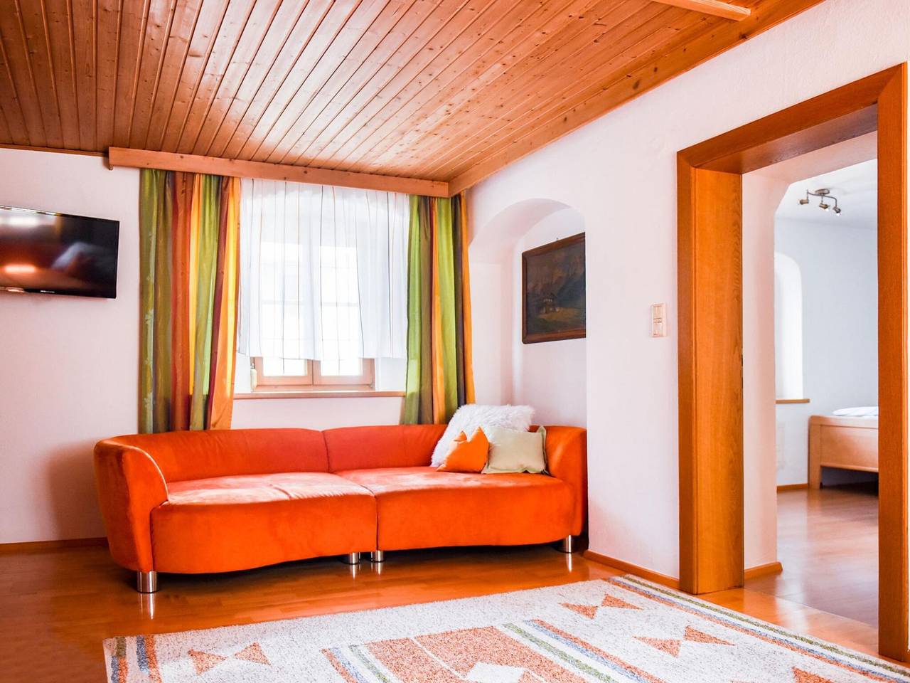 Ganze Wohnung, Scenic Apartment in Rattenberg near Reintaler See Lake in Rattenberg, Kitzbüheler Alpen