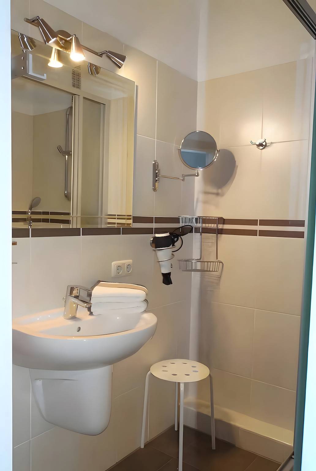 Ganze Wohnung, Apartment 'Muschelbank No 4' mit Meerblick, Balkon und Wlan in Hauptstrand Büsum, Dithmarschen