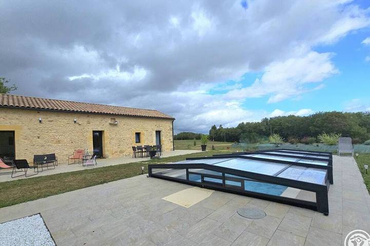 Gîte pour 4 personnes, avec jardin