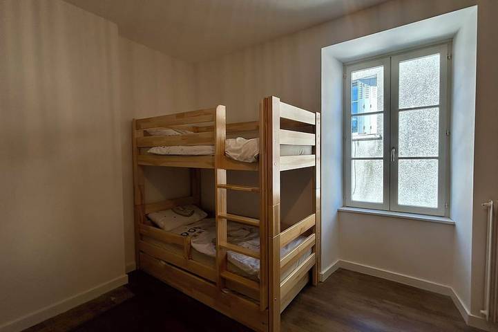 Location de vacances pour 8 personnes, avec balcon à Parthenay - 3