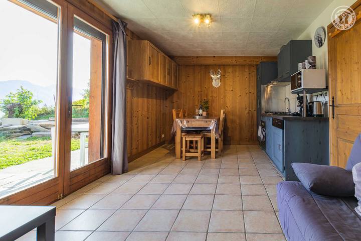 Gîte pour 4 personnes, avec terrasse à La Léchère - 2