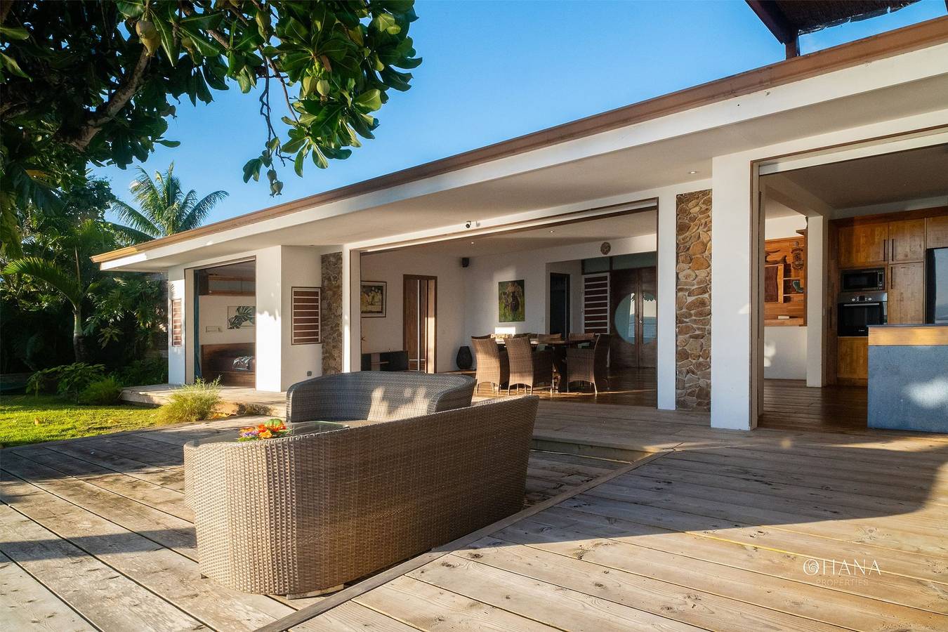 Villa Miti Vai in Haapiti in Haapiti, Mo'orea