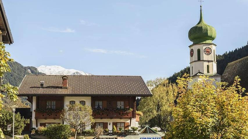Ferienwohnung für 2 Personen, mit Balkon, mit Haustier im Montafon - 2