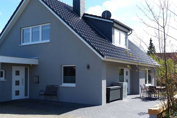 Ferienhaus für 10 Personen, mit Terrasse und Garten in Behrensdorf