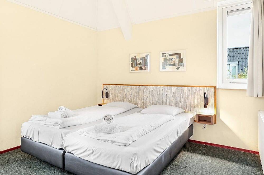 Detached 4-person bungalow in Drenthe