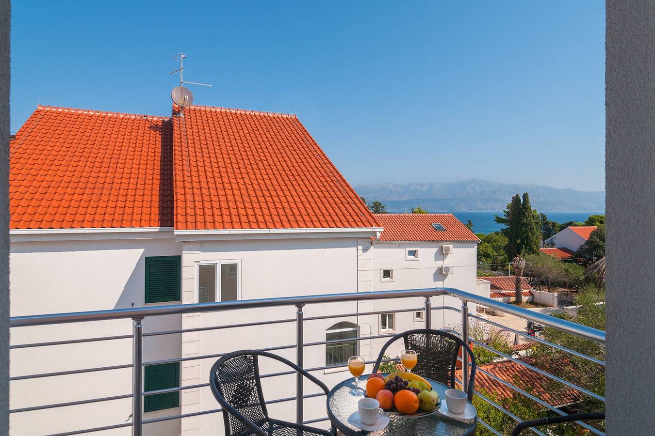 Apartamento entero, Apartamento de vacaciones para 3 personas con vistas al mar in Supetar, Brac