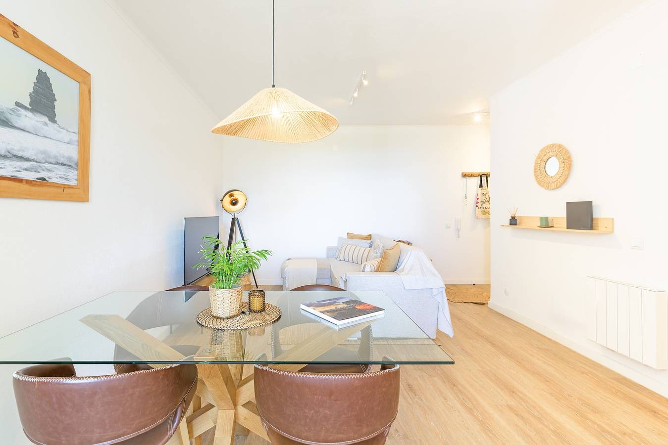 Apartamento inteiro, Apartamento 'Bela Vista_Cozy Apt with Sea View' com vista para o mar, terraço partilhado e Wi-Fi in Arrifana, Aljezur
