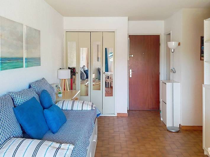 Gîte pour 4 personnes, avec piscine et terrasse dans Plage La Favière - 3