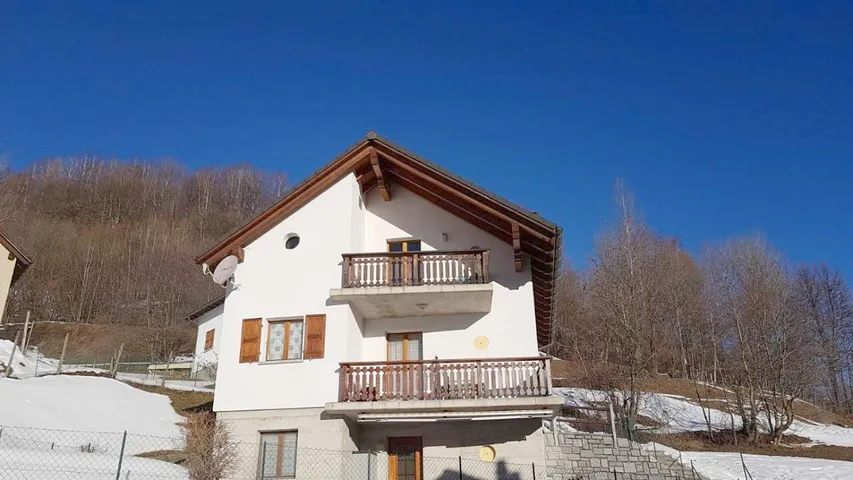 Ferienwohnung für 5 Personen, mit Terrasse und Garten sowie Ausblick, mit Haustier - 1