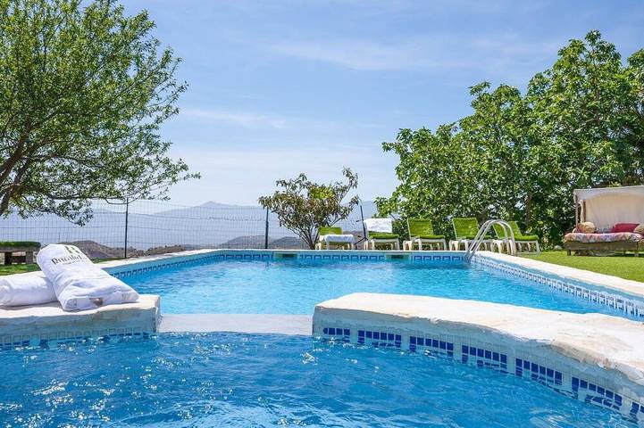 Villa for 12 people, with hot tub - 1