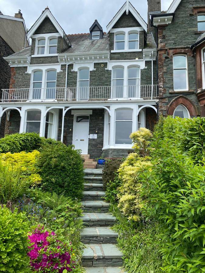 Bed and breakfast for 7 people, with Terrace and Garden as well as View in Keswick