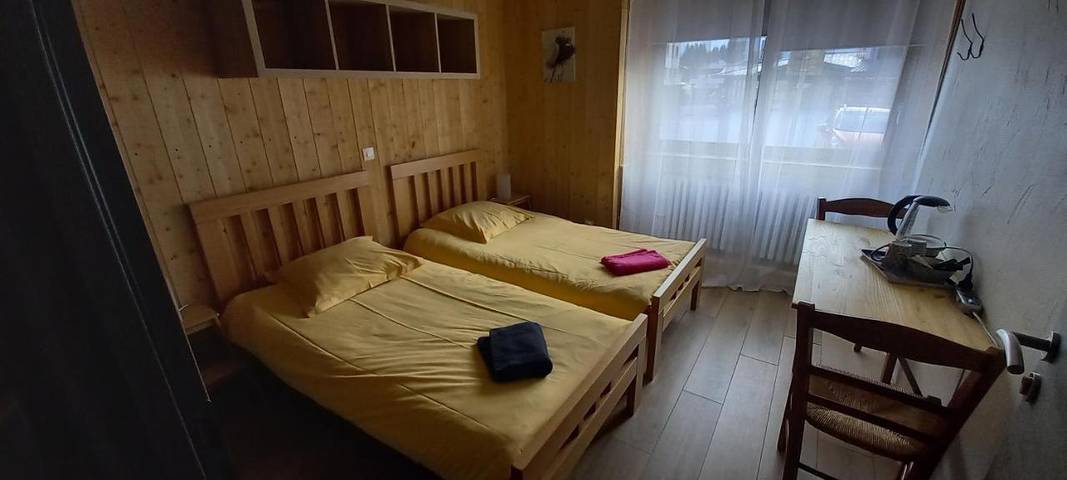 Location de vacances pour 5 personnes, avec jardin dans Station de Monts Jura - 4