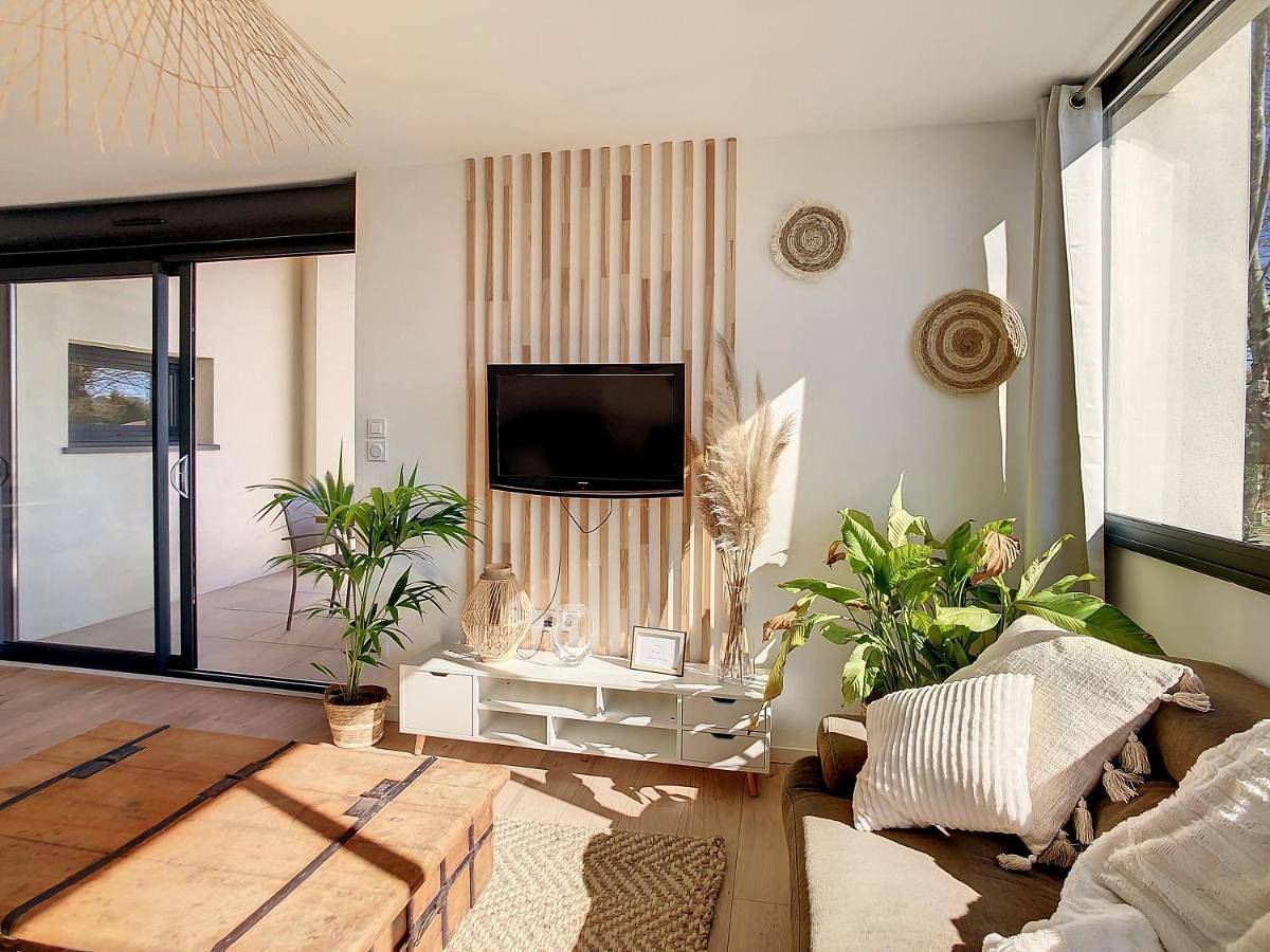 Appartement entier, ** Superbe appartement sur le canal du midi ** in La Redorte, Région de Carcassonne