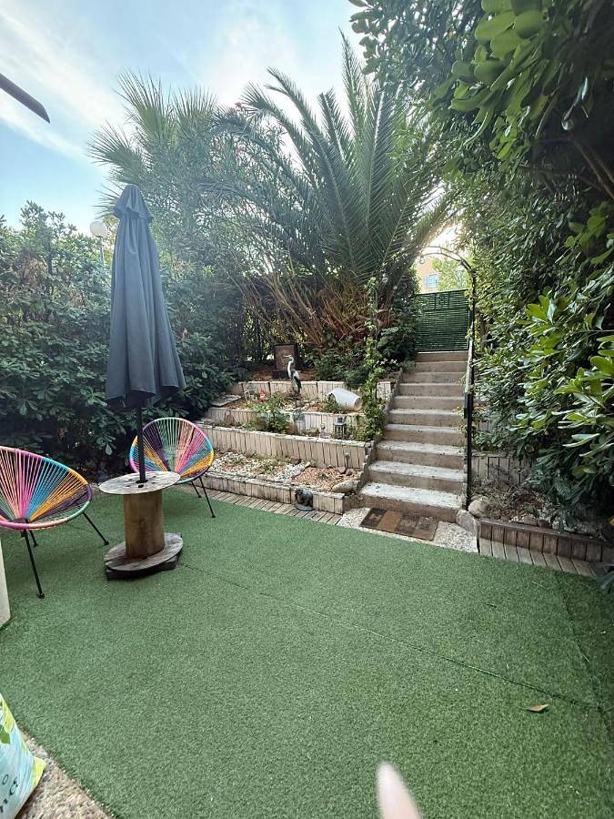 Gîte pour 6 personnes, avec jardin et piscine, adapté aux familles dans Tamaris - 4