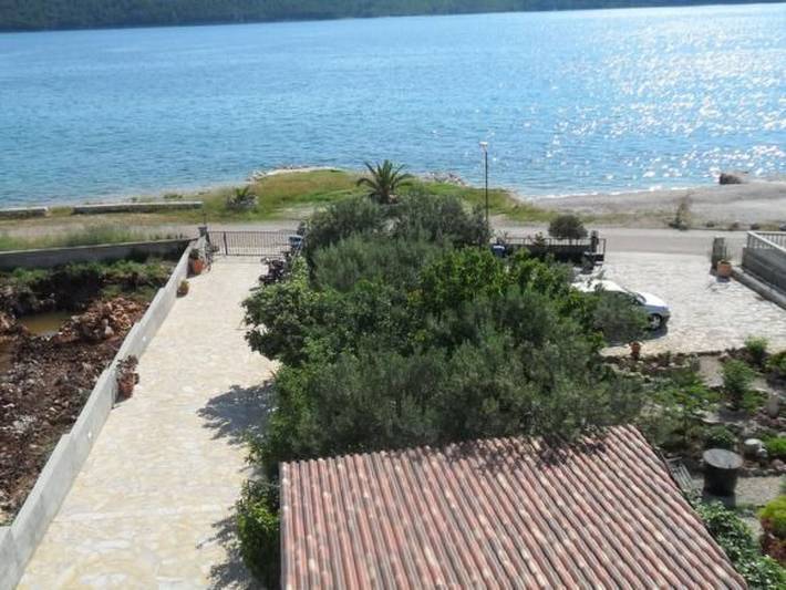Ganze Wohnung, Wohnung mit Blick auf das Wasser in Sibenik, Šibenik-Knin