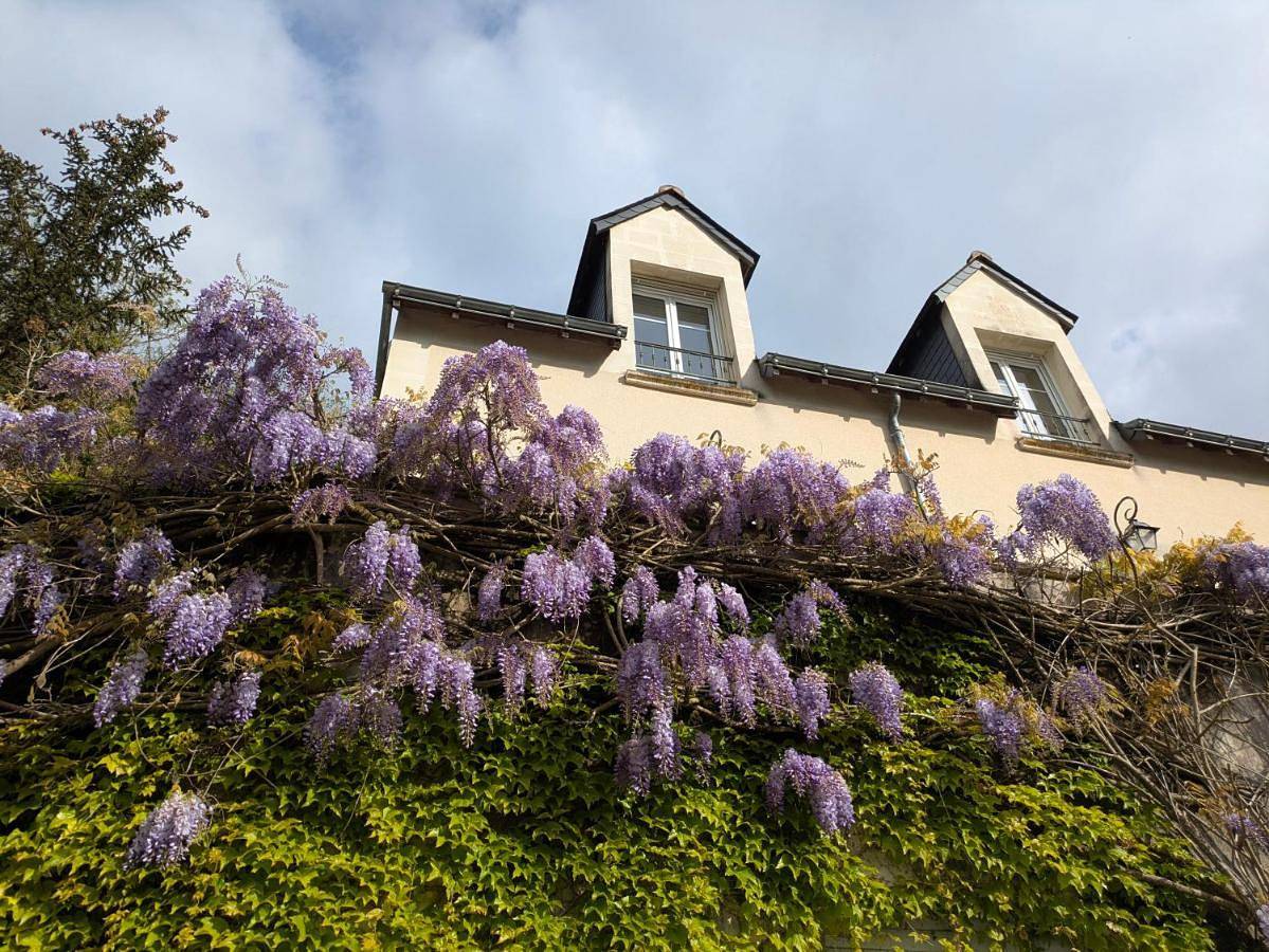 Three-Bedroom Apartment in Luynes, Région de Tours