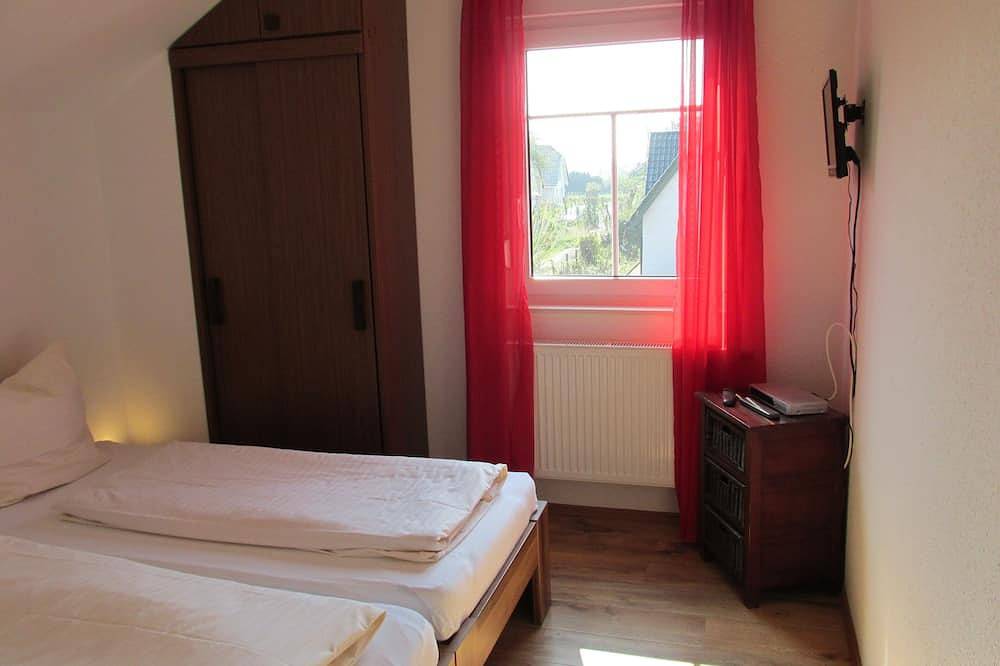 250 m vom Meer, familienfreundliches Ferienhaus, Haustiere erlaubt in Dorum-Neufeld, Dorum