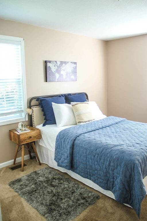 Ganze Wohnung, * Ellas Chalet * liegt versteckt in Brevard, Nc, auch bekannt als \"Land der Wasserfälle\" in Brevard, Transylvania County