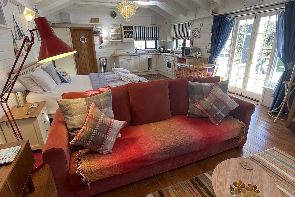 Sailaway Holiday Cottage in Barton Turf, The Broads