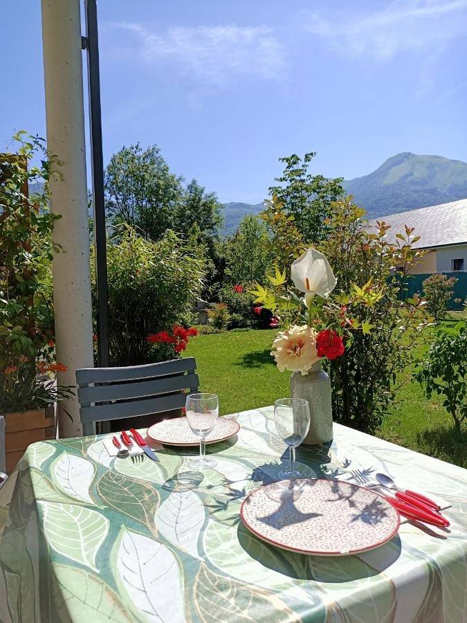 Location de vacances pour 2 personnes, avec jardin et jacuzzi à Adast