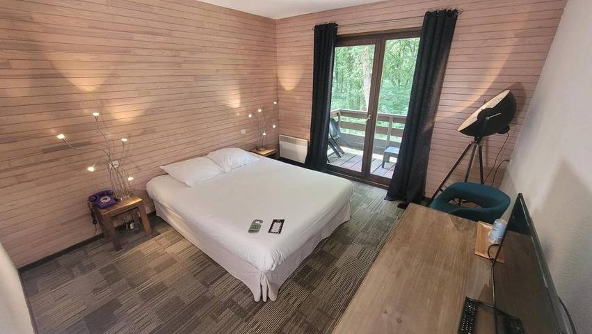 Hôtel pour 2 personnes, avec Terrasse et Piscine dans Zoo d'Amnéville - 4