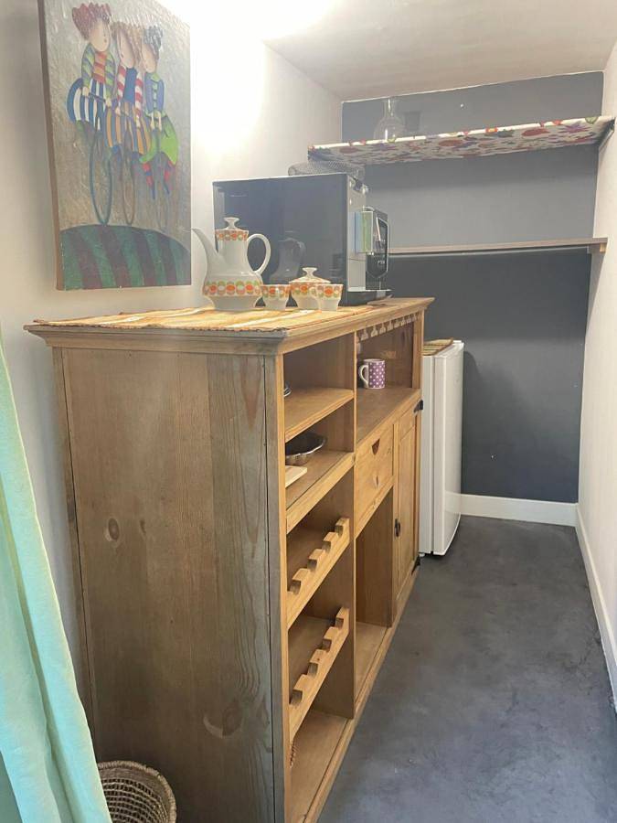 Chambre d’hôte pour 5 personnes, avec jardin ainsi que vue et piscine, adapté aux familles dans l' Aude - 2