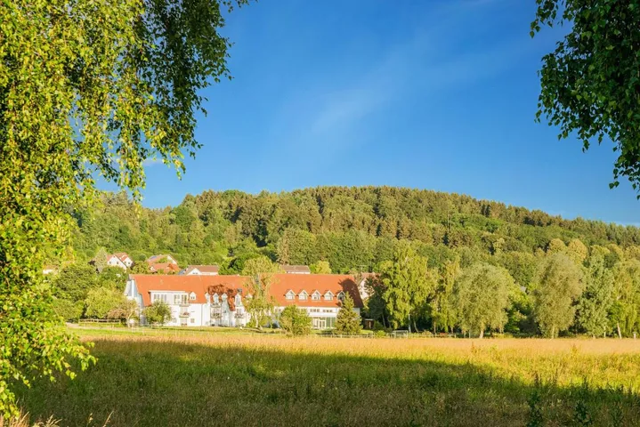 Hotel für 2 Personen, mit Pool und Whirlpool sowie Garten und Sauna - 1