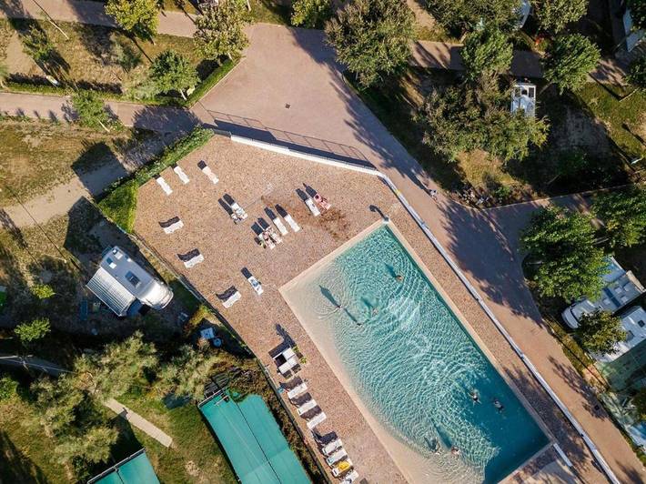 Resort per 5 persone, con piscina e terrazza a Chioggia